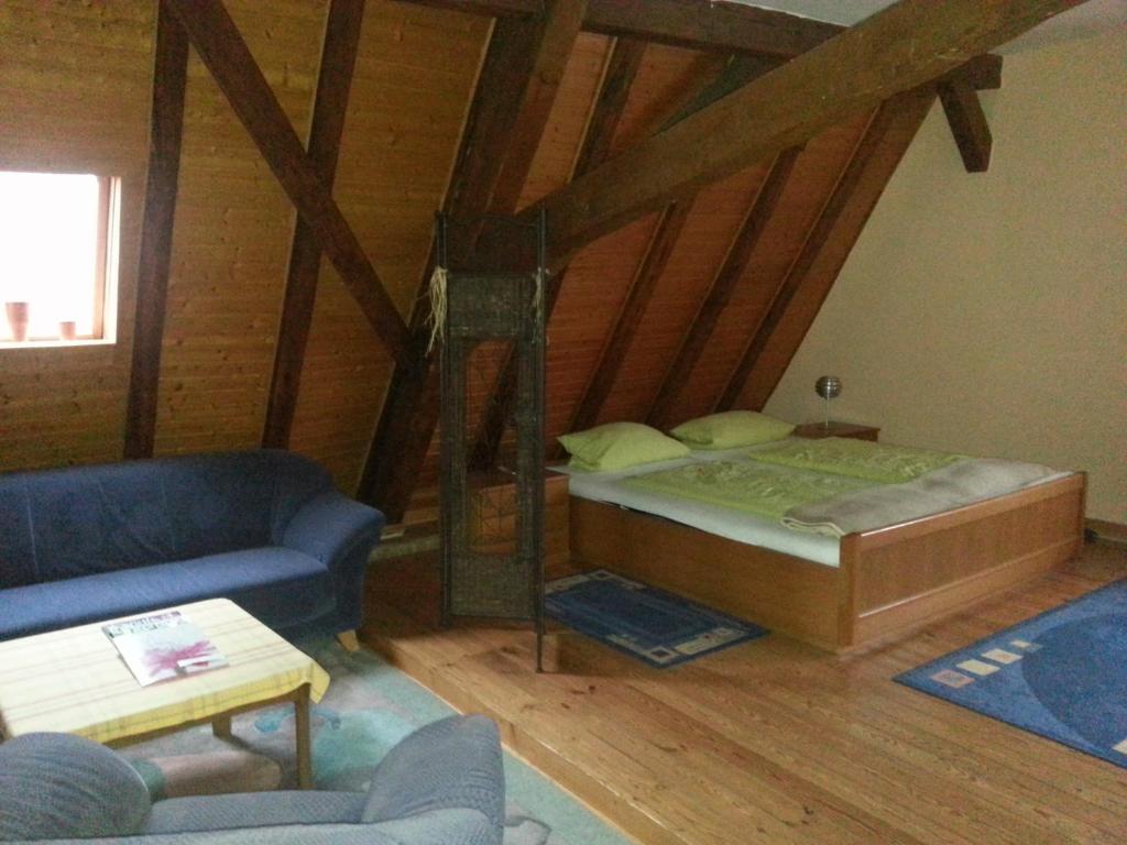 Hotel Blaues Haus Otterberg Quarto foto